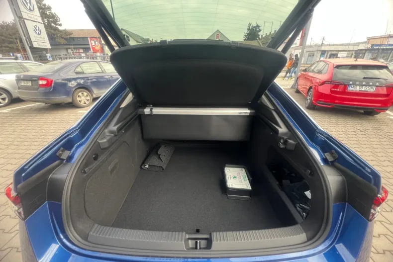 Skoda Superb din 2024 cu 1 km - oferta SKO137701 - foto 8