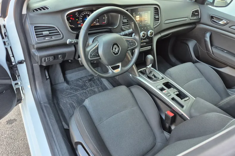 Renault Megane din 2024 cu 47.927 km - oferta REN137739 - foto 10