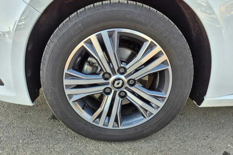 Renault Megane din 2024 cu 47.927 km - oferta REN137739 - foto 35