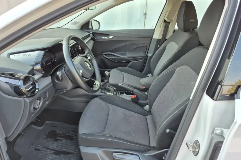 Skoda Fabia din 2024 cu 54.926 km - oferta SKO137740 - foto 10