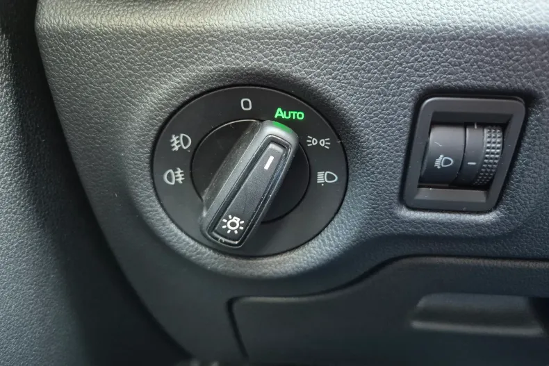 Skoda Fabia din 2024 cu 47.594 km - oferta SKO137741 - foto 29