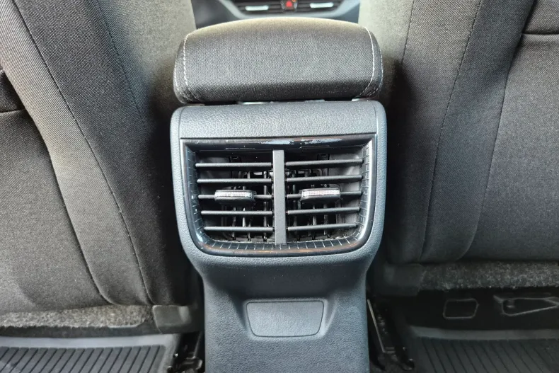 Skoda Fabia din 2024 cu 47.594 km - oferta SKO137741 - foto 30