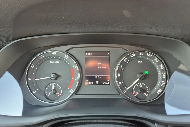 Skoda Octavia din 2024 cu 33.939 km - oferta SKO137742 - foto 18