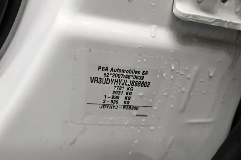 Peugeot 2008 din 2020 cu 79.920 km - oferta PEU137748 - foto 15