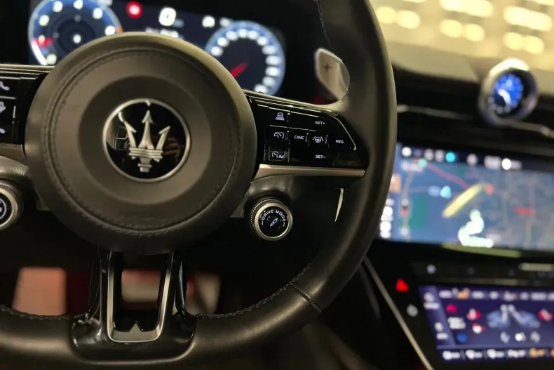 Maserati Granturismo din 2023 cu 19.978 km - oferta MAS137749 - foto 22