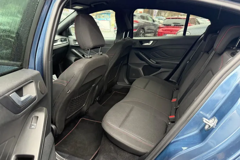 Ford Focus din 2024 cu 38.653 km - oferta FOR137756 - foto 8