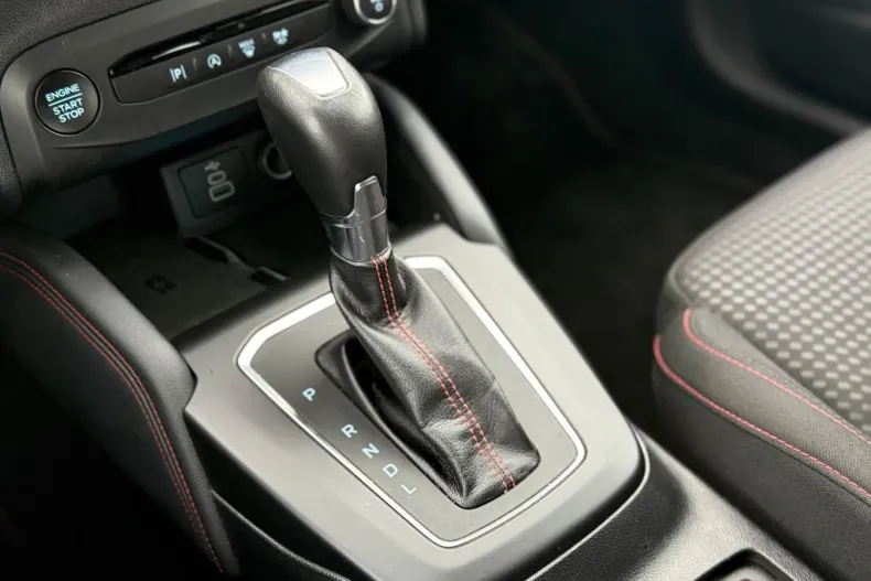 Ford Focus din 2024 cu 38.653 km - oferta FOR137756 - foto 26