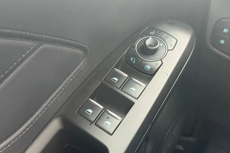 Ford Focus din 2024 cu 38.653 km - oferta FOR137756 - foto 27