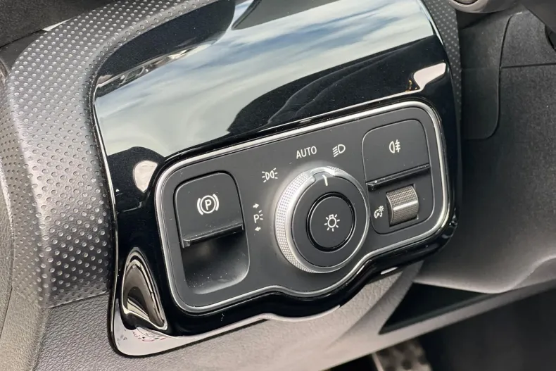 Mercedes-Benz A din 2023 cu 67.000 km - oferta MER137760 - foto 17