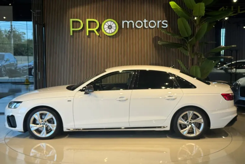 Audi A4 din 2022 cu 44.000 km - oferta AUD137790 - foto 2