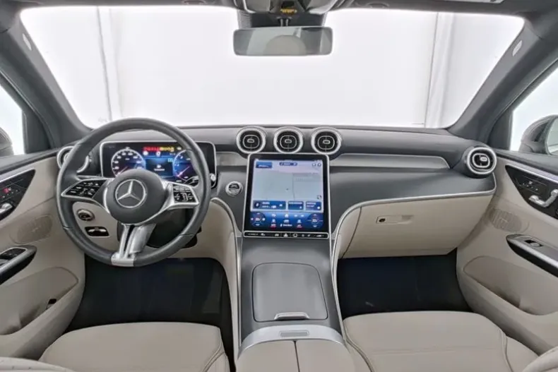 Mercedes-Benz GLC din 2023 cu 28.015 km - oferta MER137796 - foto 5