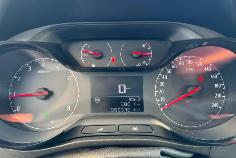 Opel Crossland din 2023 cu 93.000 km - oferta OPE137798 - foto 3