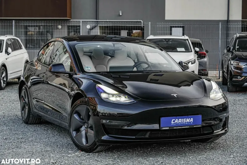 Tesla Model 3 din 2021 cu 41.500 km - oferta TES137818 - foto 1