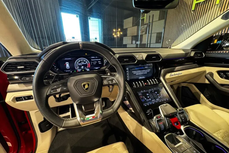 Lamborghini Urus din 2021 cu 24.000 km - oferta LAM137828 - foto 11