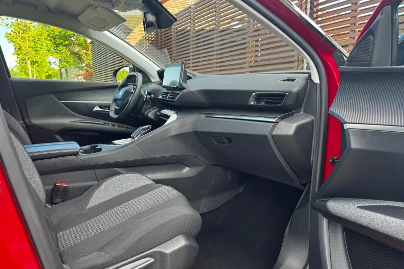 Peugeot 3008 din 2021 cu 122.000 km - oferta PEU137833 - foto 22