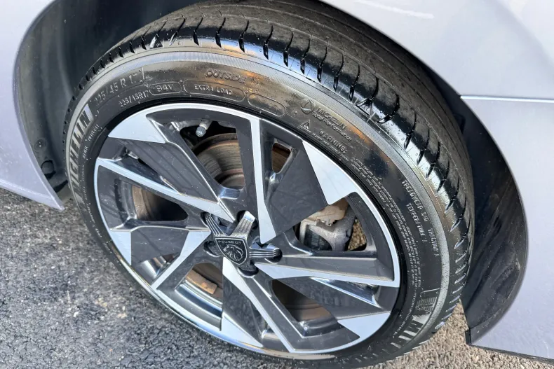 Peugeot 308 din 2022 cu 63.000 km - oferta PEU137861 - foto 13