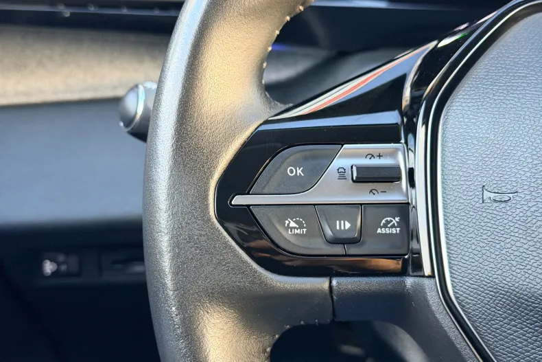 Peugeot 308 din 2022 cu 63.000 km - oferta PEU137861 - foto 29