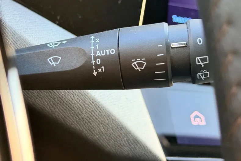 Peugeot 308 din 2022 cu 63.000 km - oferta PEU137861 - foto 32