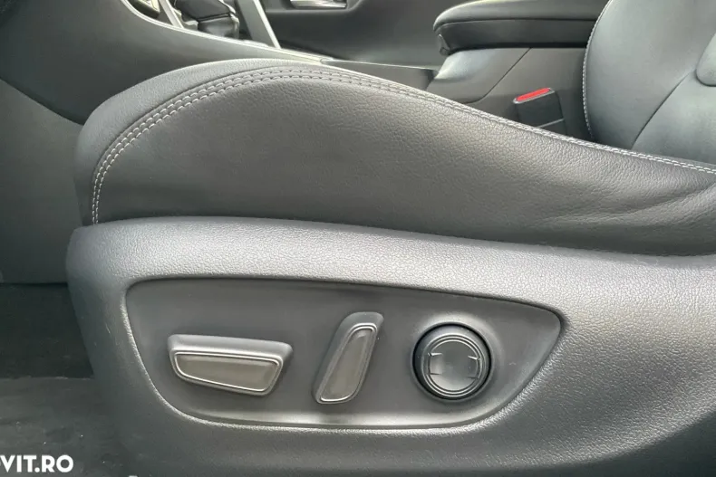Toyota RAV4 din 2020 cu 132.186 km - oferta TOY137864 - foto 17