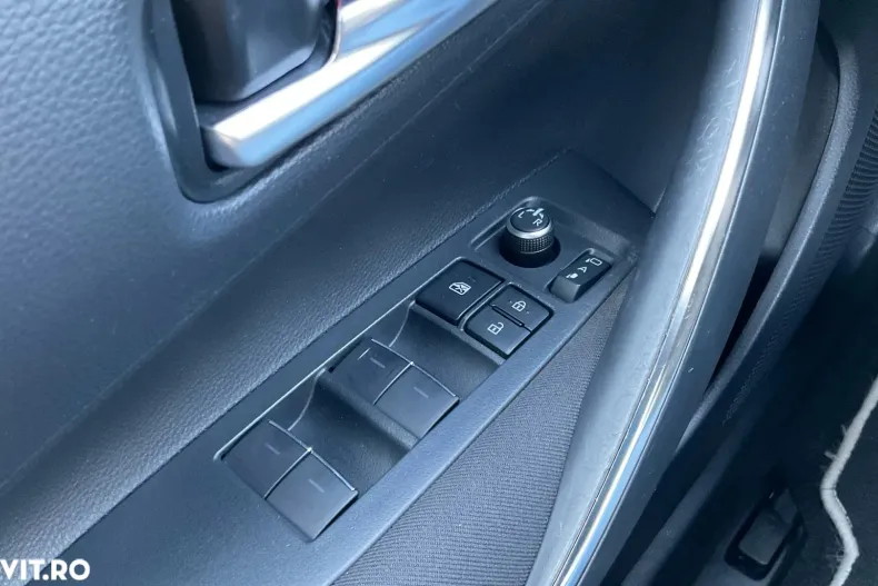 Toyota Corolla din 2021 cu 134.110 km - oferta TOY137866 - foto 30
