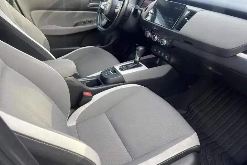 Honda Jazz din 2020 cu 84.500 km - oferta HON137873 - foto 12