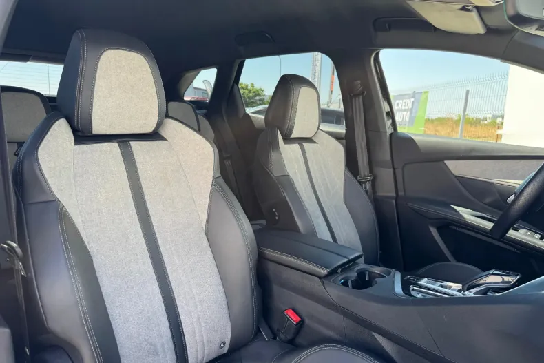 Peugeot 3008 din 2021 cu 122.704 km - oferta PEU137881 - foto 12