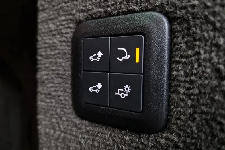 Land Rover Range Rover Sport din 2021 cu 56.251 km - oferta LAN137889 - foto 8