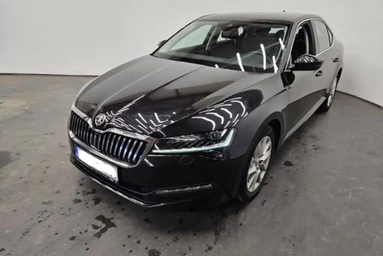 Skoda Superb din 2021 cu 65.000 km - oferta SKO137923 - foto 1