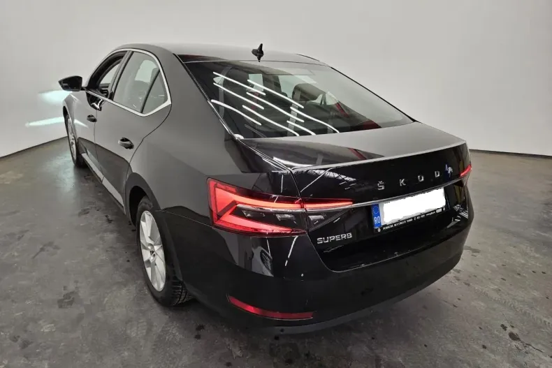 Skoda Superb din 2021 cu 65.000 km - oferta SKO137923 - foto 4