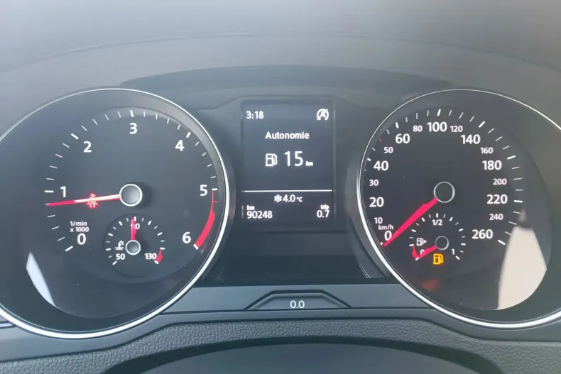 Volkswagen Passat din 2020 cu 90.000 km - oferta VOL137924 - foto 15