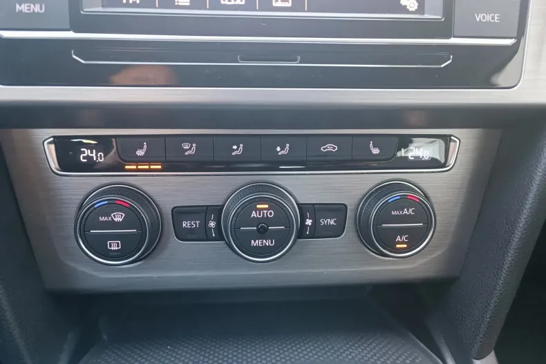 Volkswagen Passat din 2020 cu 90.000 km - oferta VOL137924 - foto 18