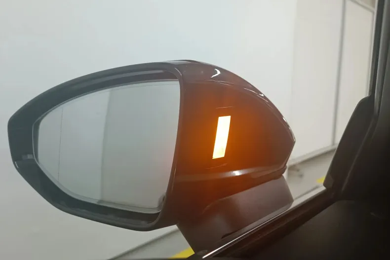 Audi A6 din 2019 cu 50.000 km - oferta AUD137926 - foto 30