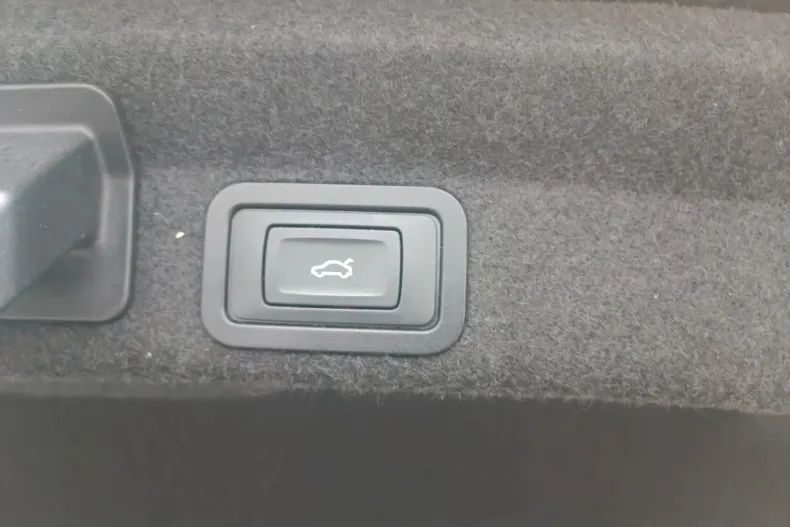 Audi A6 din 2019 cu 50.000 km - oferta AUD137926 - foto 37