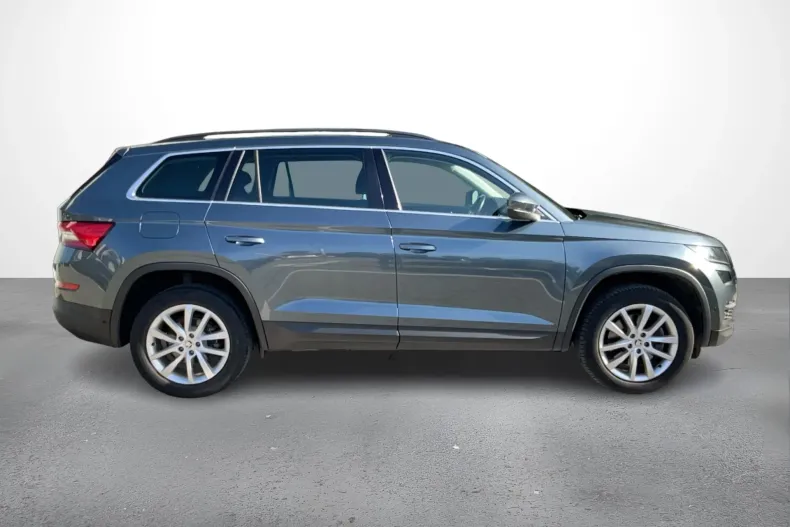 Skoda Kodiaq din 2021 cu 83.568 km - oferta SKO137928 - foto 5