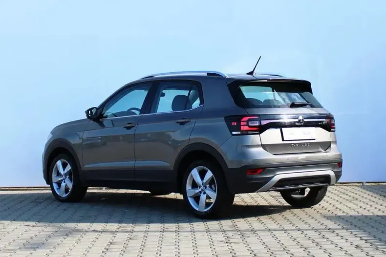 Volkswagen T-Cross din 2021 cu 68.908 km - oferta VOL137931 - foto 3