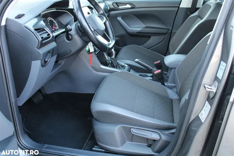 Volkswagen T-Cross din 2021 cu 68.908 km - oferta VOL137931 - foto 10
