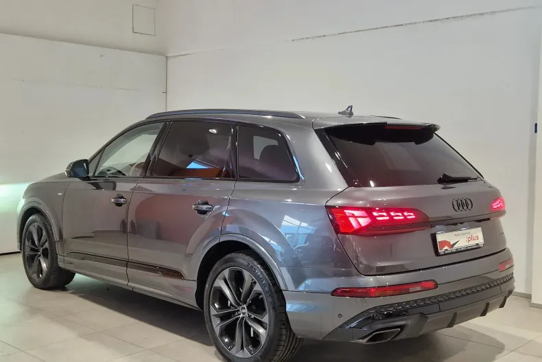 Audi Q7 din 2024 cu 5.000 km - oferta AUD137935 - foto 3
