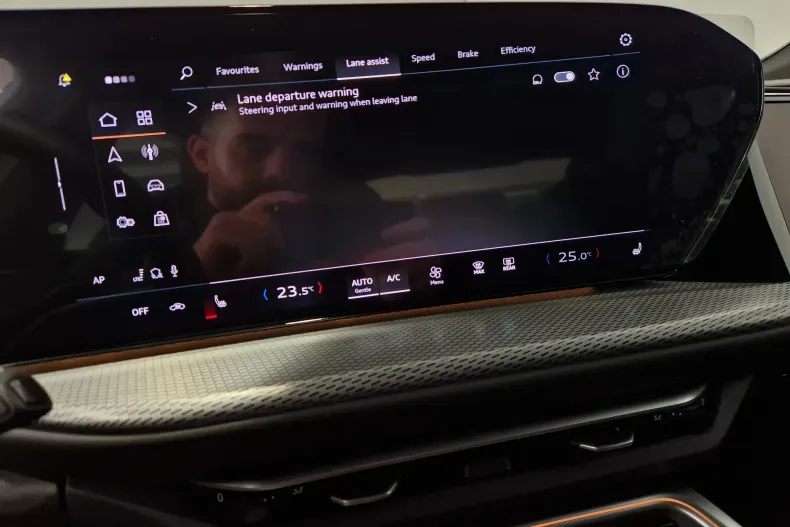 Audi Q5 din 2025 cu 5.000 km - oferta AUD137936 - foto 18