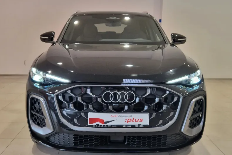 Audi Q5 din 2025 cu 5.000 km - oferta AUD137937 - foto 4