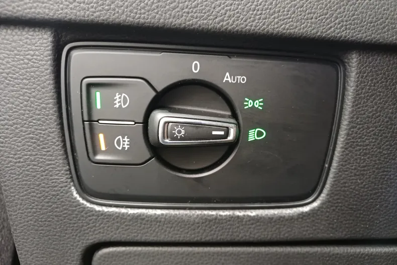 Volkswagen Passat din 2022 cu 116.647 km - oferta VOL137946 - foto 10