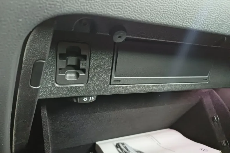 Volkswagen Passat din 2022 cu 116.647 km - oferta VOL137946 - foto 29