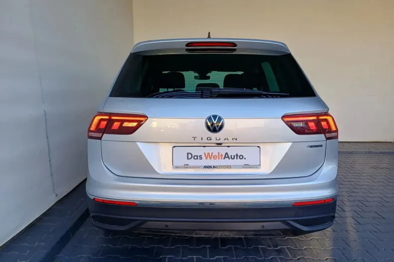 Volkswagen Tiguan din 2023 cu 63.300 km - oferta VOL137949 - foto 33