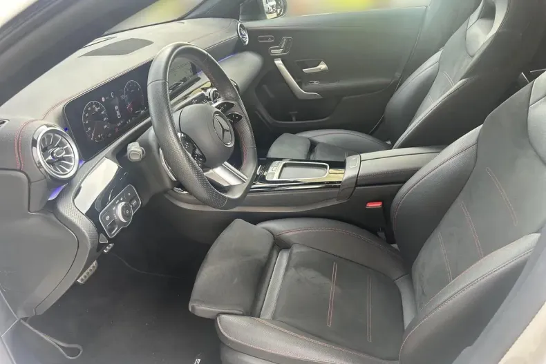 Mercedes-Benz CLA din 2025 cu 17.980 km - oferta MER137956 - foto 15