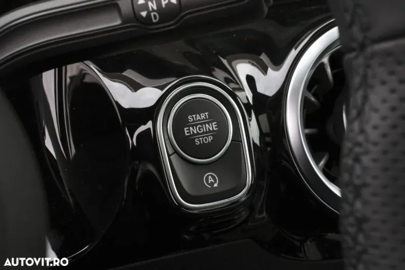 Mercedes-Benz GLA din 2025 cu 1 km - oferta MER137962 - foto 25
