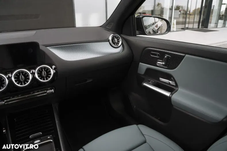 Mercedes-Benz GLA din 2025 cu 1 km - oferta MER137962 - foto 31