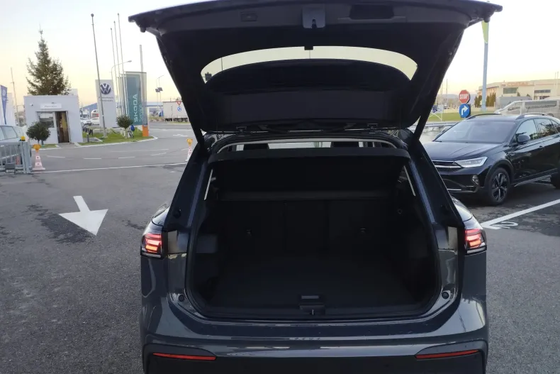 Volkswagen Tiguan din 2025 cu 5 km - oferta VOL137965 - foto 10