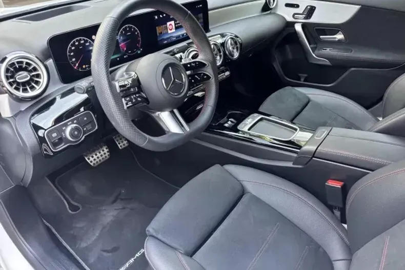 Mercedes-Benz A din 2024 cu 18.401 km - oferta MER137973 - foto 9