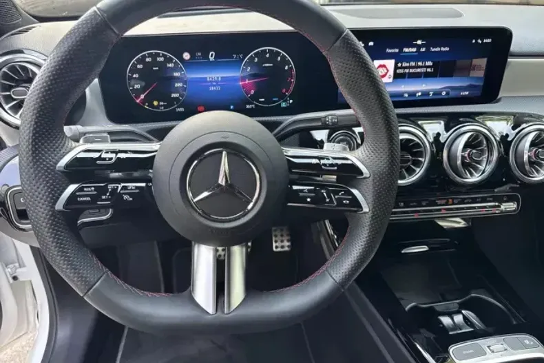 Mercedes-Benz A din 2024 cu 18.401 km - oferta MER137973 - foto 10