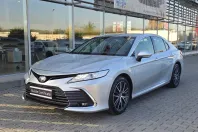 Toyota Camry din 2022 cu 41.872 km - oferta TOY137985 - foto 2