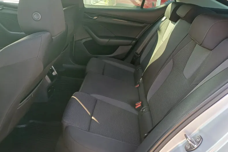 Skoda Octavia din 2021 cu 113.405 km - oferta SKO137987 - foto 8